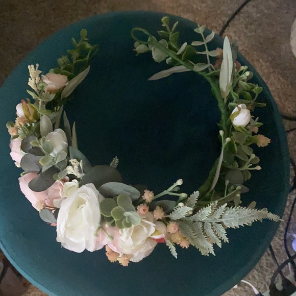 Pink and White Rose Flower Crown main image 4